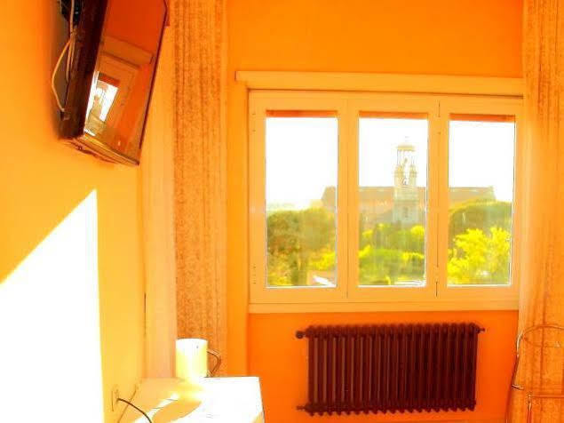 Bed & Breakfast Hello Roma